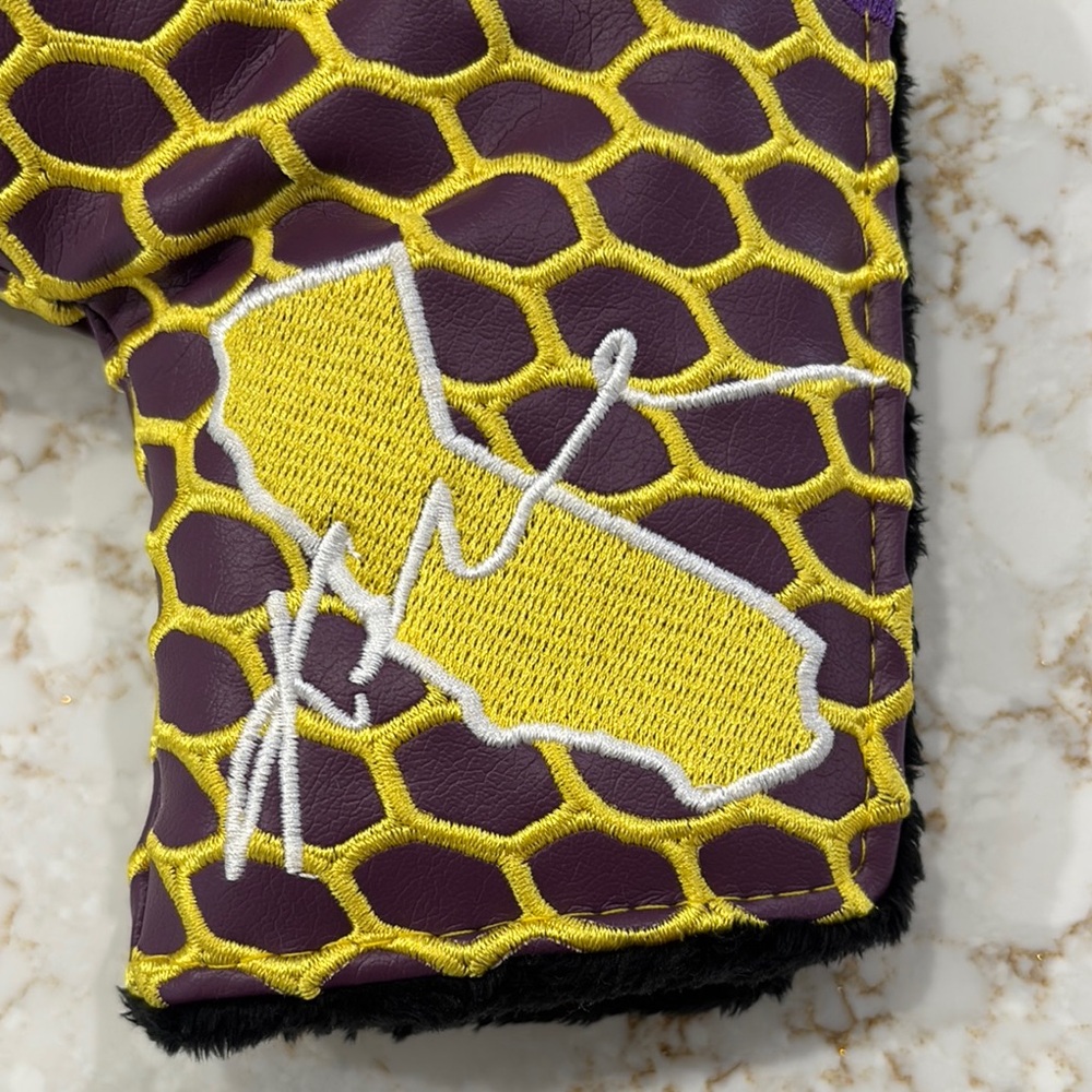 Kobe Bryant edition Golf Purple and Yellow Golf Putter Cover - Picture 5 of 6